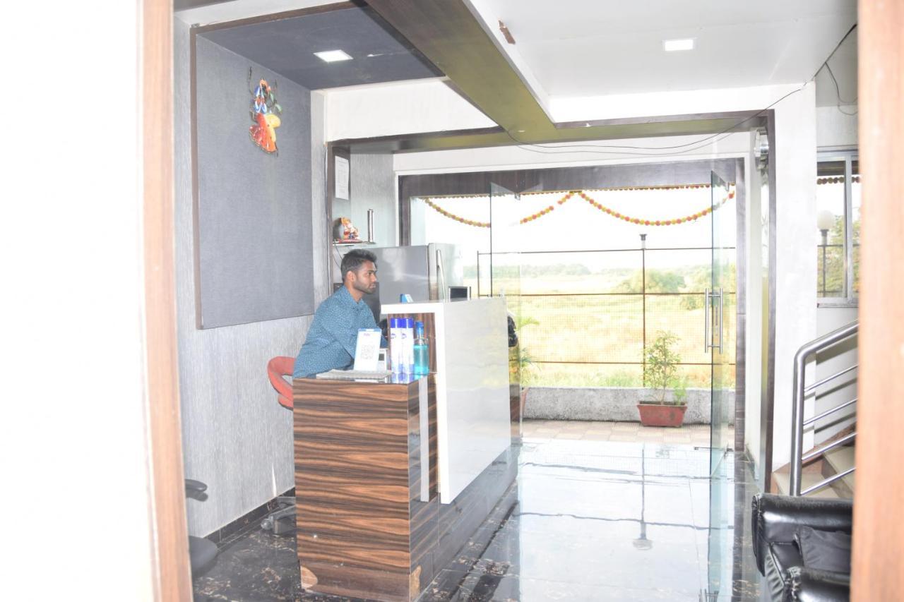 Hotel Riviera Residency Thane Buitenkant foto